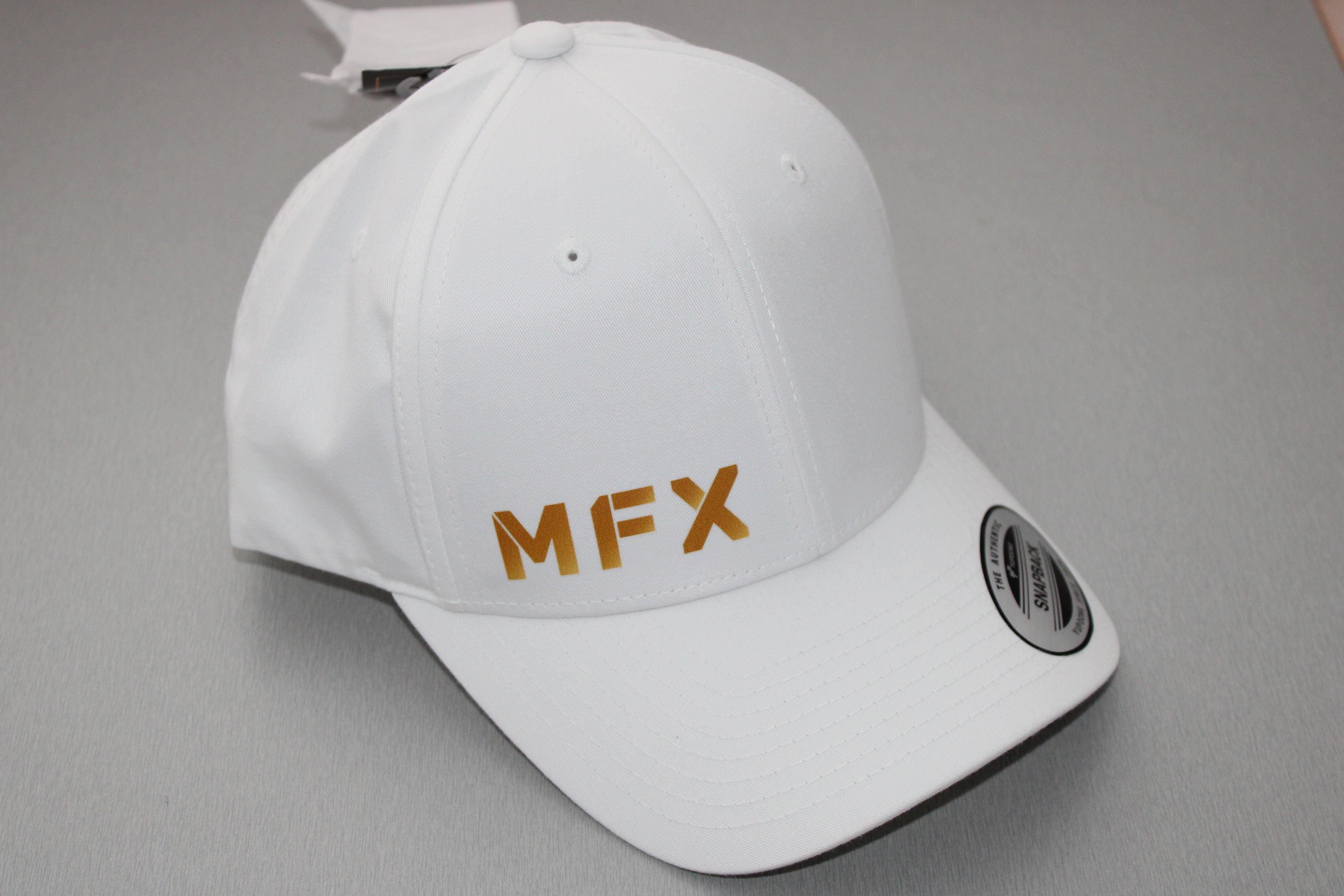 MFX Snapback Kappe Classic / Weiß